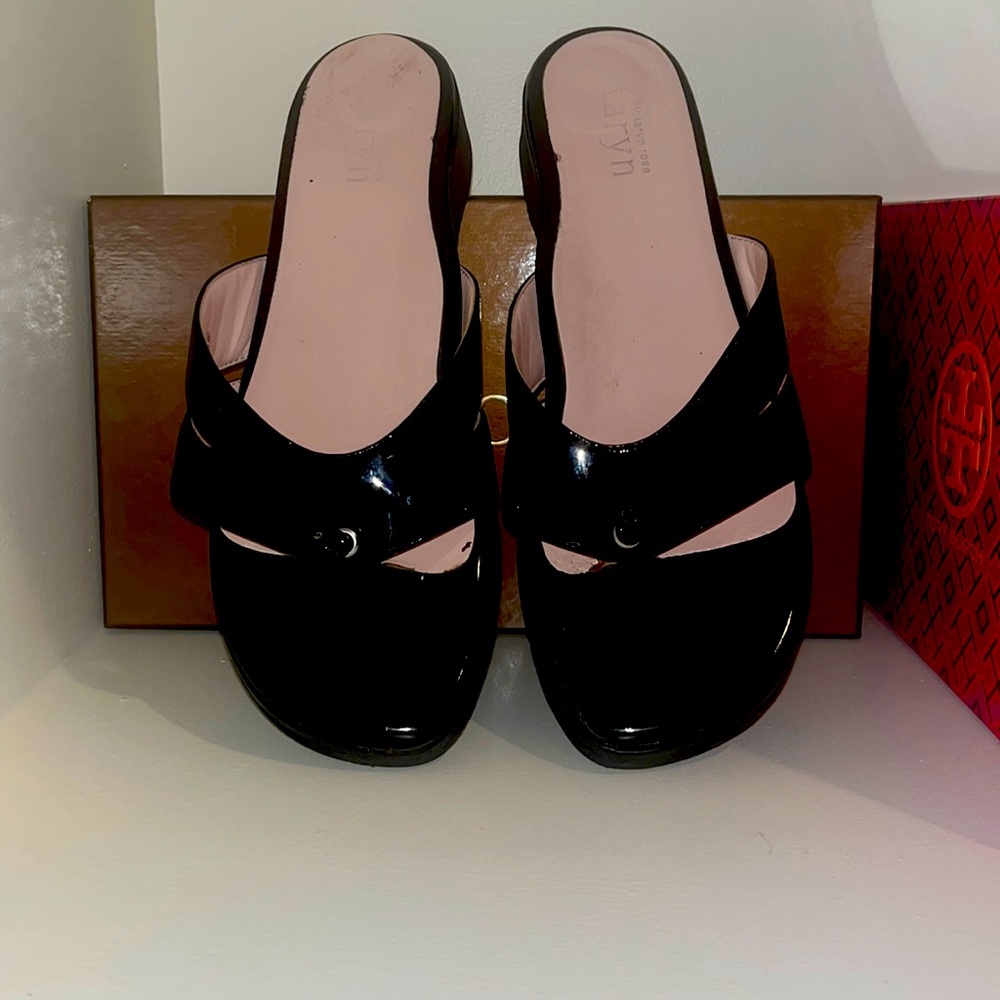 Taryn Rose patent leather sandal